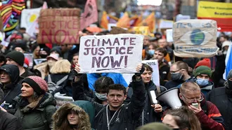 COP26: Latest draft deal keeps eye on climate ambition