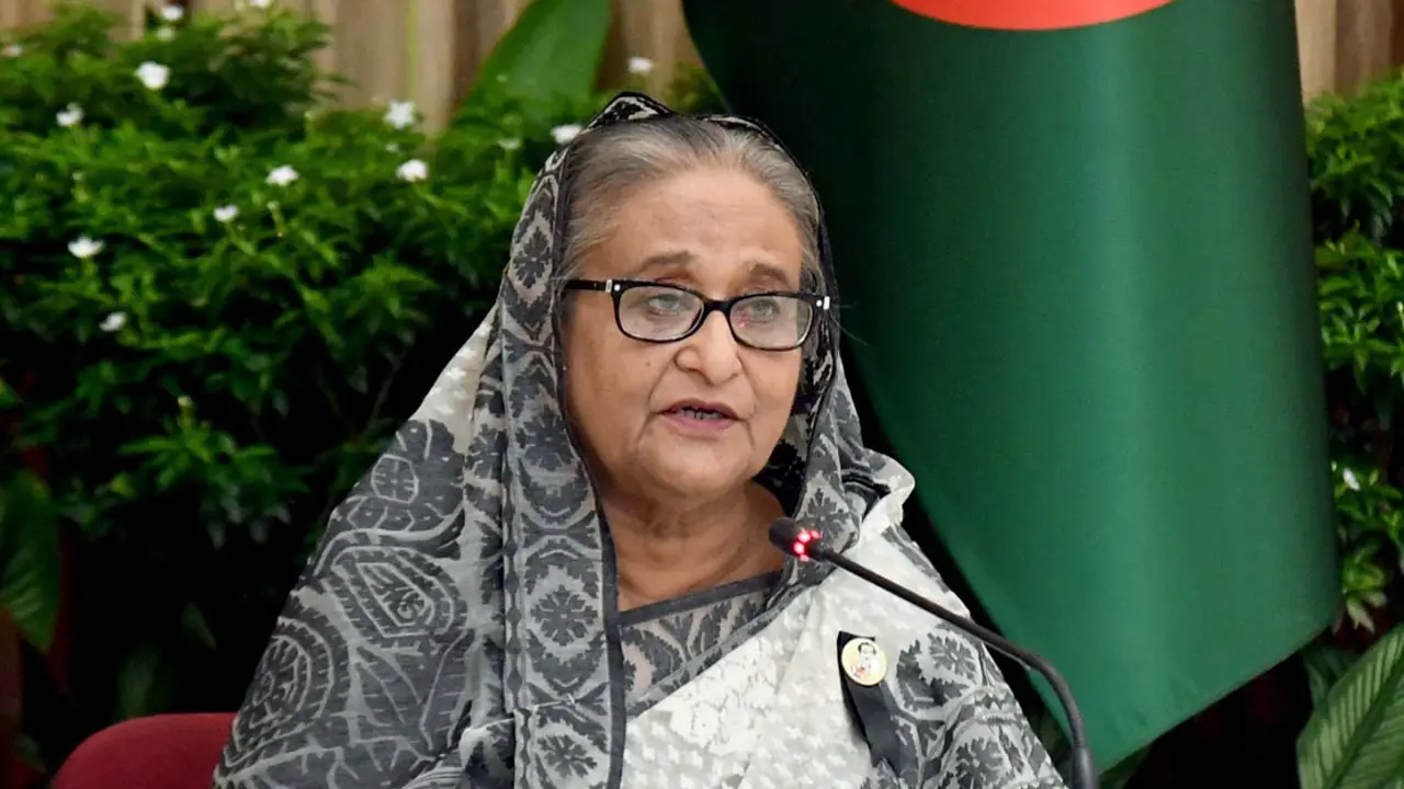 দ্রুত স্কুল খোলার তাগিদ দিলেন প্রধানমন্ত্রী