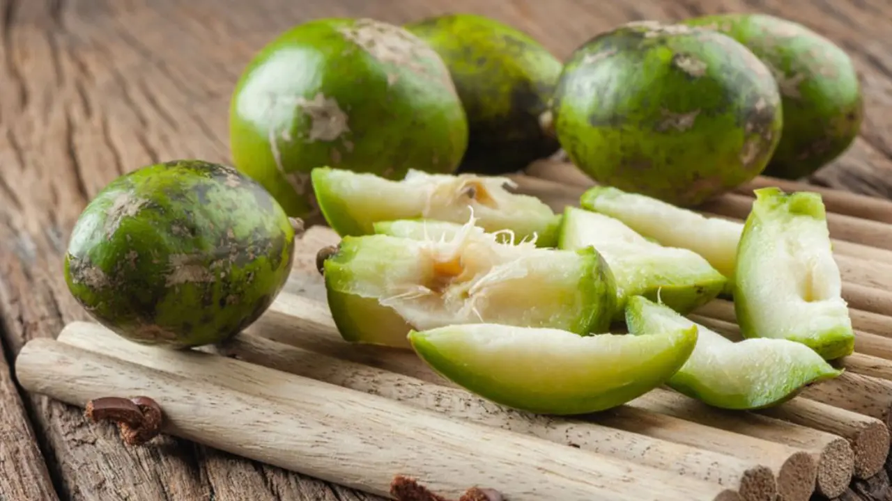 আমড়া কেন খাবেন?