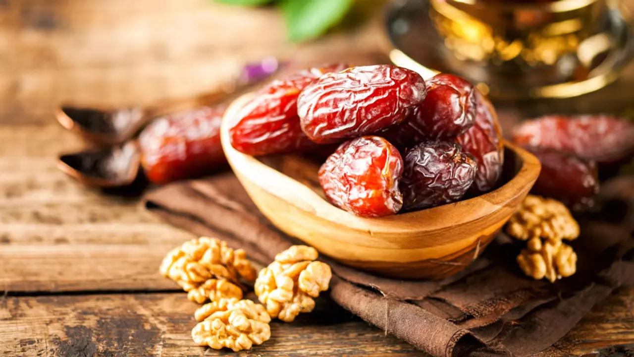 প্রতিদিন খেজুর খাওয়ার ৭ উপকারিতা