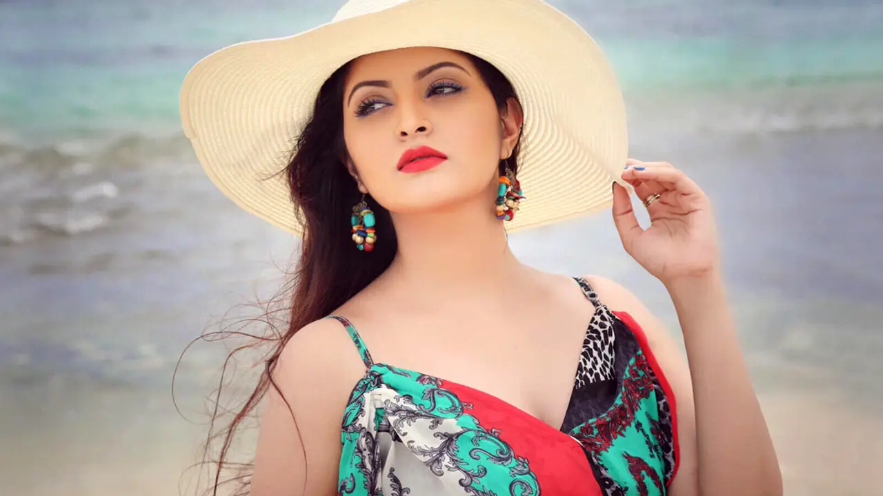 পরীমণির জন্য পরিচালকদের দরজা খোলা