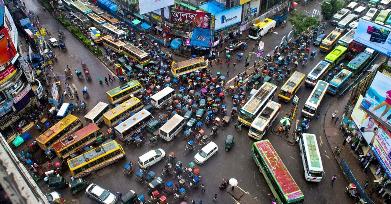 ১৯ আগস্ট থেকে রাস্তায় চলবে শতভাগ গণপরিবহন