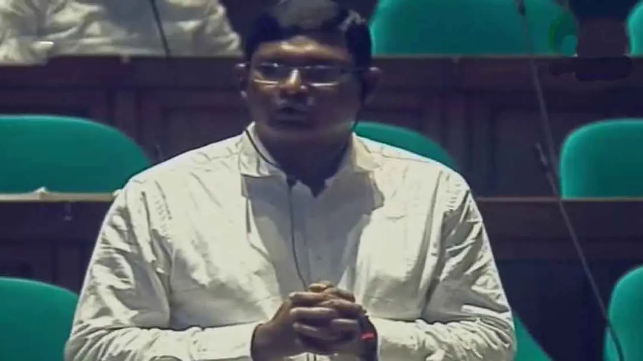 মানুষ ভোটকেন্দ্রে যায় না, এটা বড় জাতীয় সমস্যা