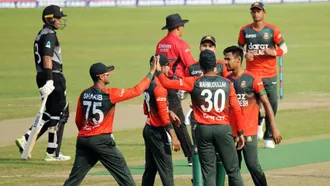 Tigers bundle out Black Caps for 60