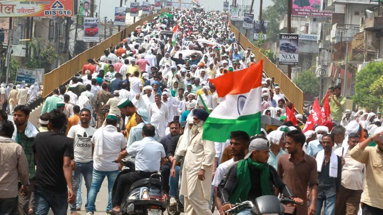 উত্তরপ্রদেশে ফের লাখো কৃষকের বিক্ষোভ
