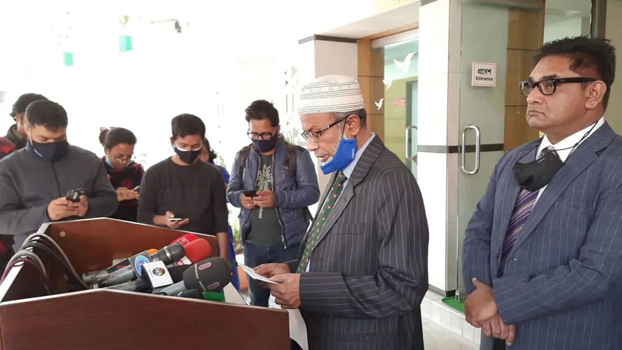 পি কে হালদার কেলেঙ্কারি: ৩৫১ কোটি টাকা আত্মসাতে ৫ মামলা