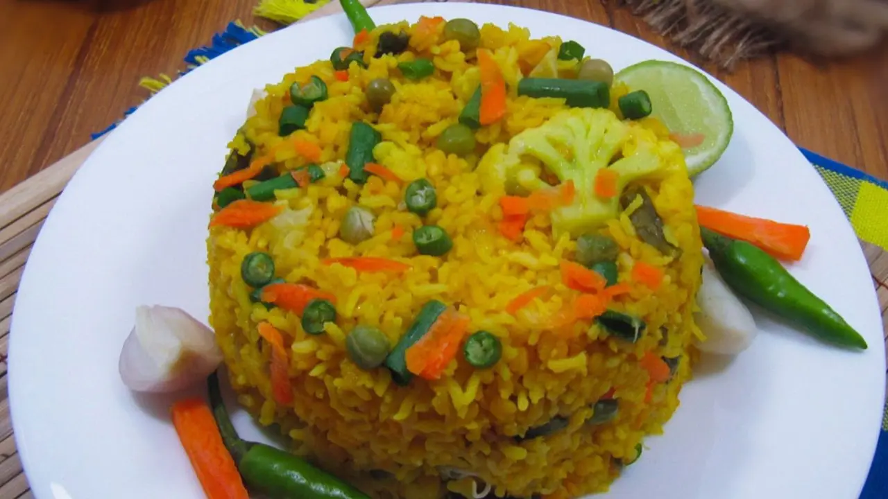 আচারি সবজি খিচুড়ি তৈরির রেসিপি