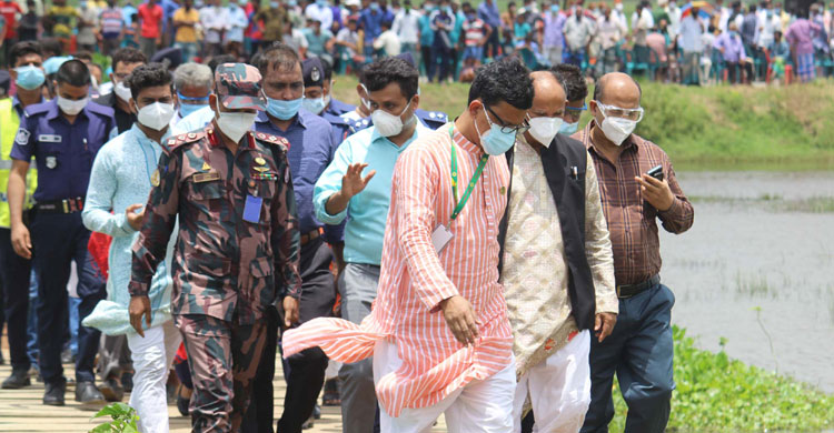 সম্ভাব্যতা যাচাই ও পরিদর্শন করেছেন নৌপরিবহন প্রতিমন্ত্রী ও রেলপথমন্ত্রী