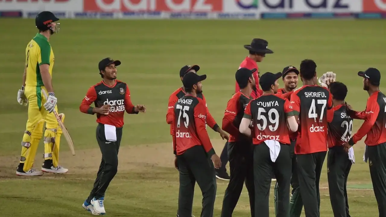 অস্ট্রেলিয়াকে হারিয়ে এবার ইংল্যান্ডে চোখ বাংলাদেশের