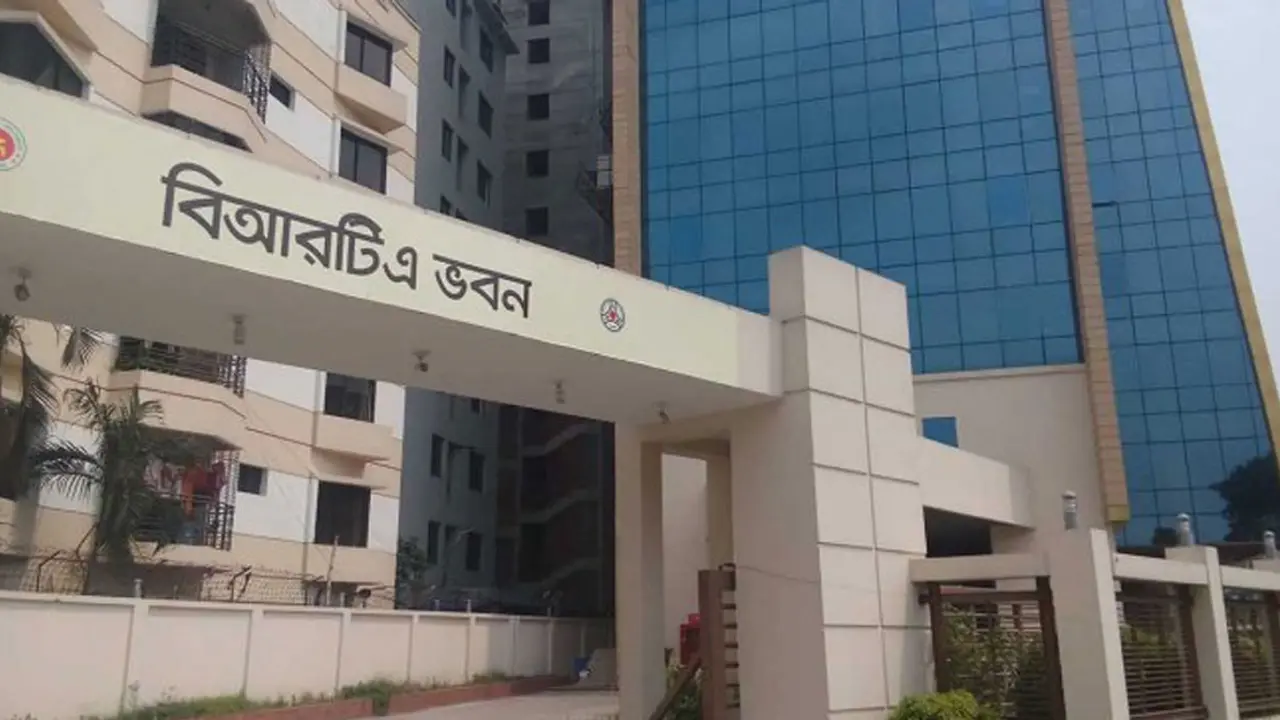 বিআরটিএ’র সীমিত সেবা চালু হচ্ছে সোমবার