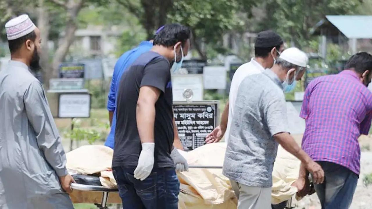 দিনাজপুরে ২৪ ঘণ্টায় ১৪ জনের মৃত্যু