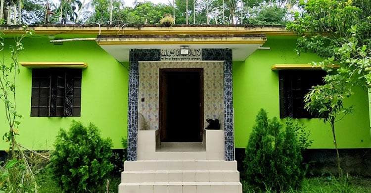Dhaka Post