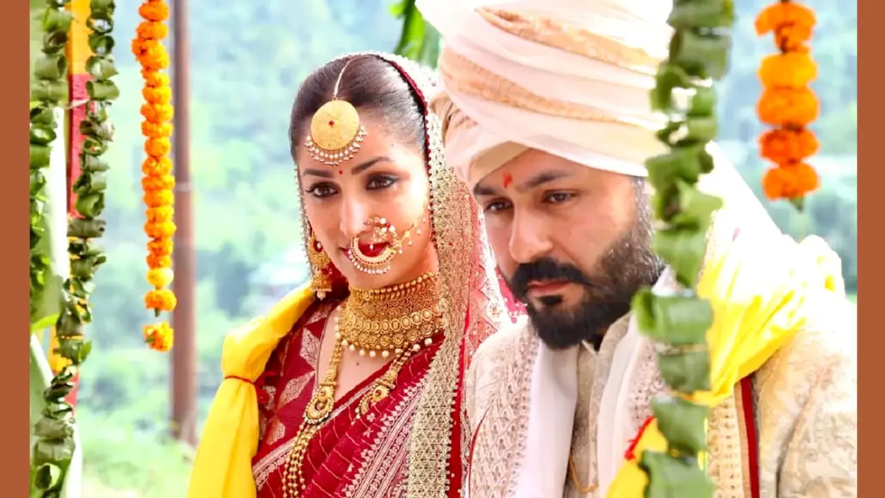 কী কারণে এত তড়িঘড়ি করে বিয়ে সারলেন ইয়ামি গৌতম?