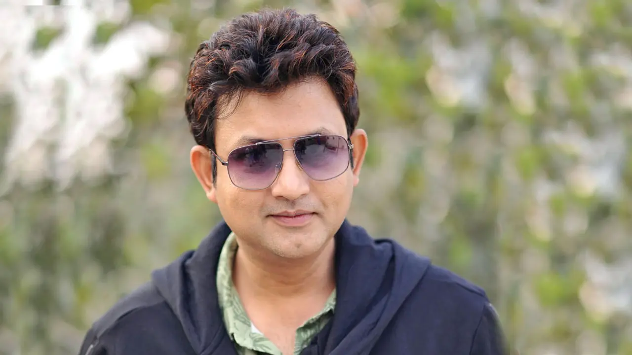 ফেসবুকে ভুয়া আইডির বিড়ম্বনায় আমিন খান