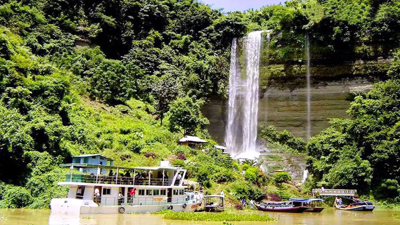 রাঙ্গামাটিতে ইউএনও’র স্পিডবোটের ধাক্কায় একজন নিহত