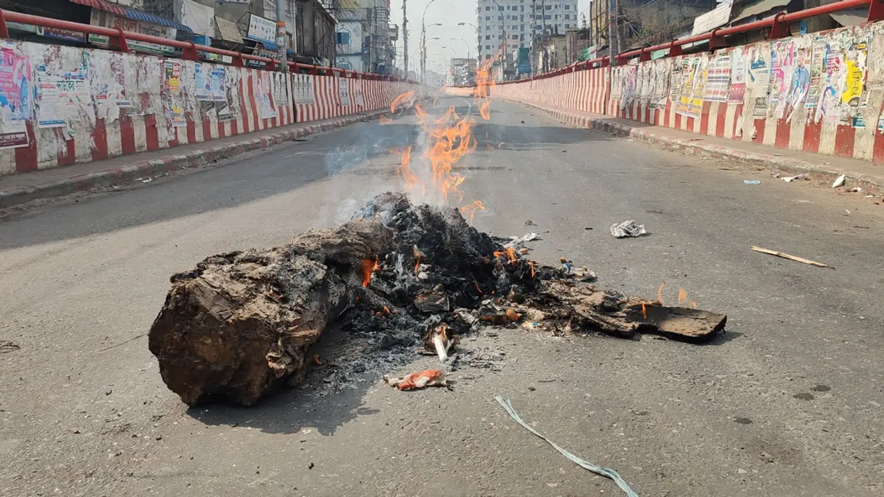 ব্রাহ্মণবাড়িয়ায় জেলা পরিষদ-আ.লীগ কার্যালয়ে হামলা