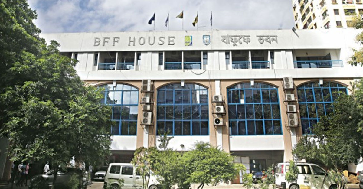বাফুফে ভবনে ভাড়ায় ক্লাবের ক্যাম্প