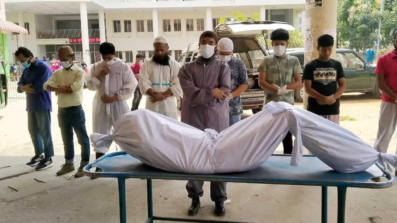 বাবাকে হারিয়ে আমরা শোকাহত, লাশ নিয়ে মিথ্যাচার করবেন না