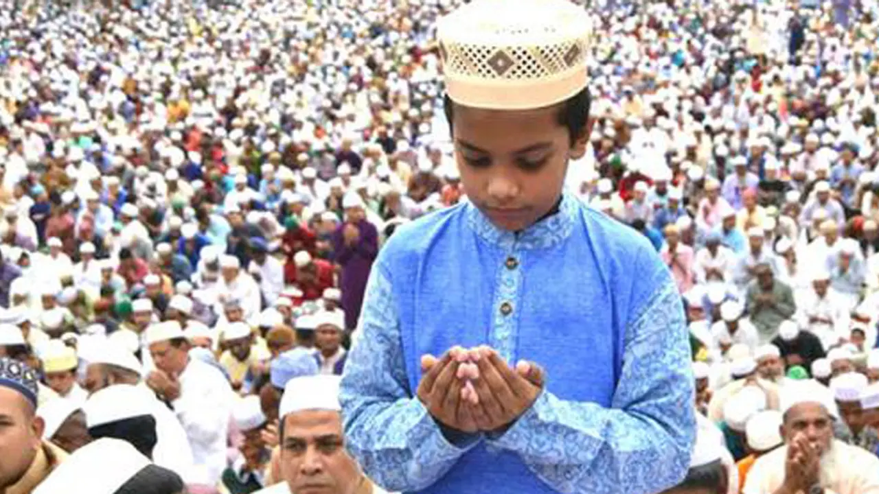 ঈদগাহে নয়, ঈদুল ফিতরের নামাজ হবে মসজিদে