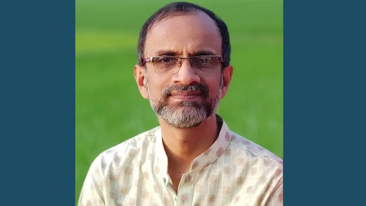 মাহবুব কবীর মিলনকে শাস্তি দিয়েছে সরকার