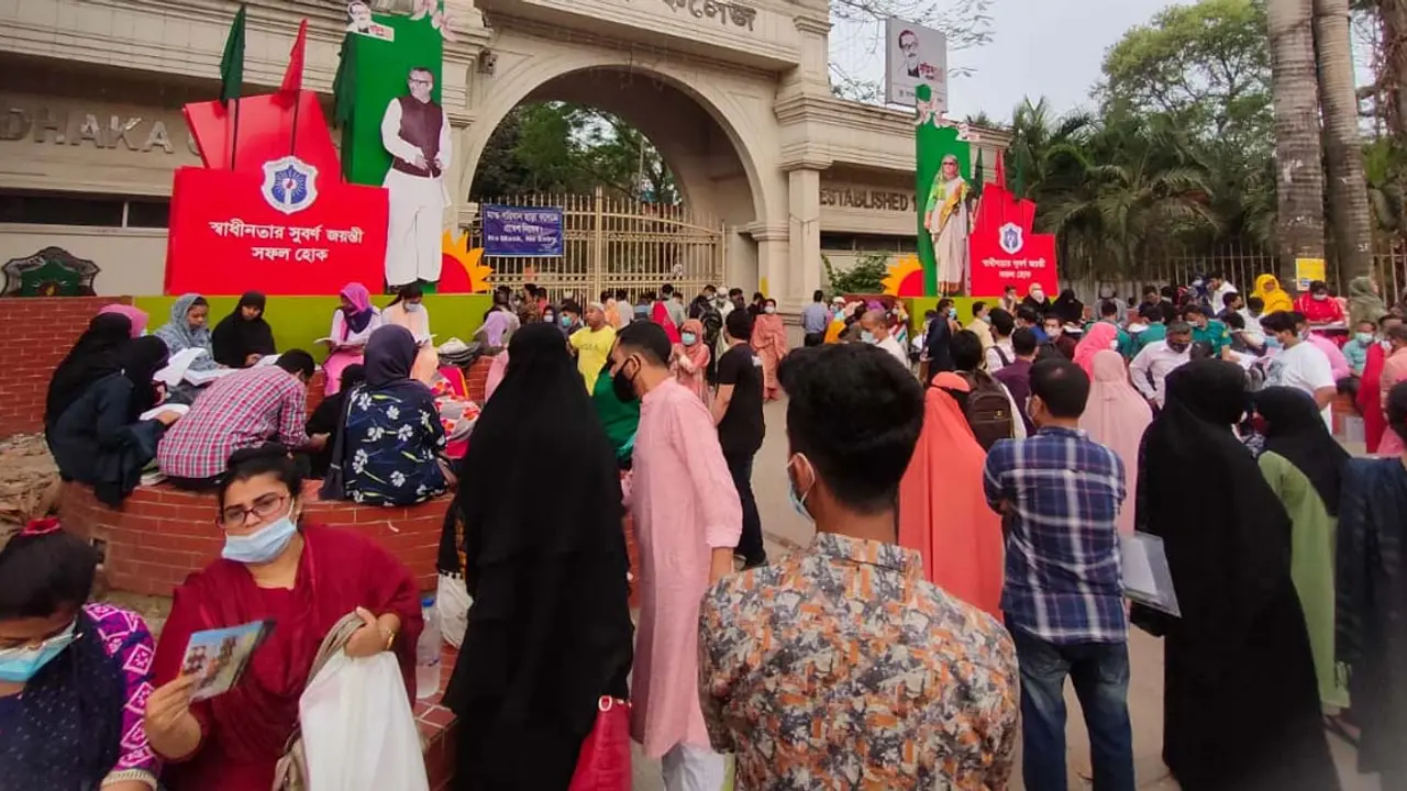 মেডিকেল ভর্তি পরীক্ষায় অংশ নেননি ৬ হাজার শিক্ষার্থী