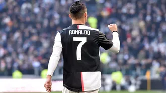 Ronaldo named Serie A player of the year again