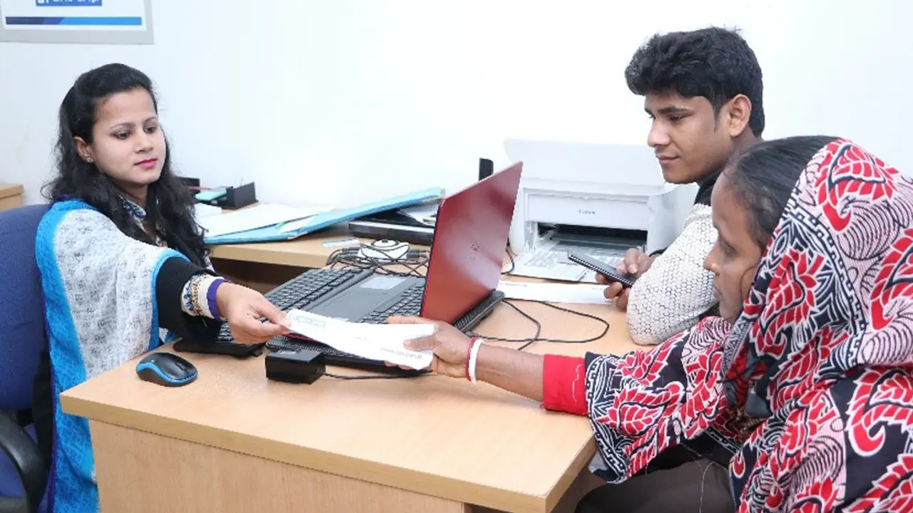 গ্রামীণ অর্থনীতি চাঙা করছে ‘এজেন্ট ব্যাংকিং’
