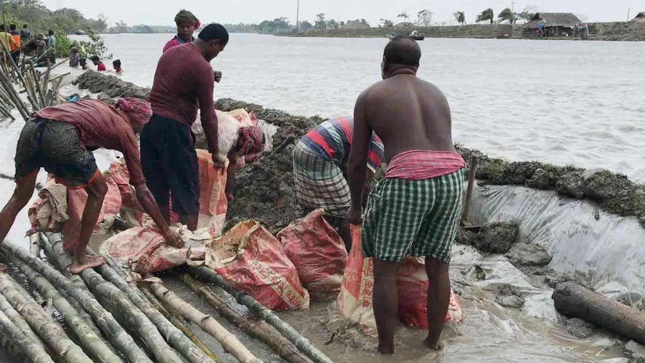 ইয়াসে বাগেরহাটে ৪৬ কোটি টাকার ক্ষতি