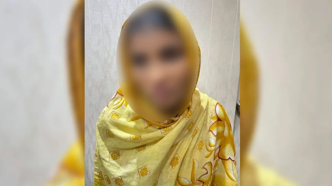 রোহিঙ্গার প্রেমে সর্বস্ব হারানো সিরাজ খাতুনের গল্প