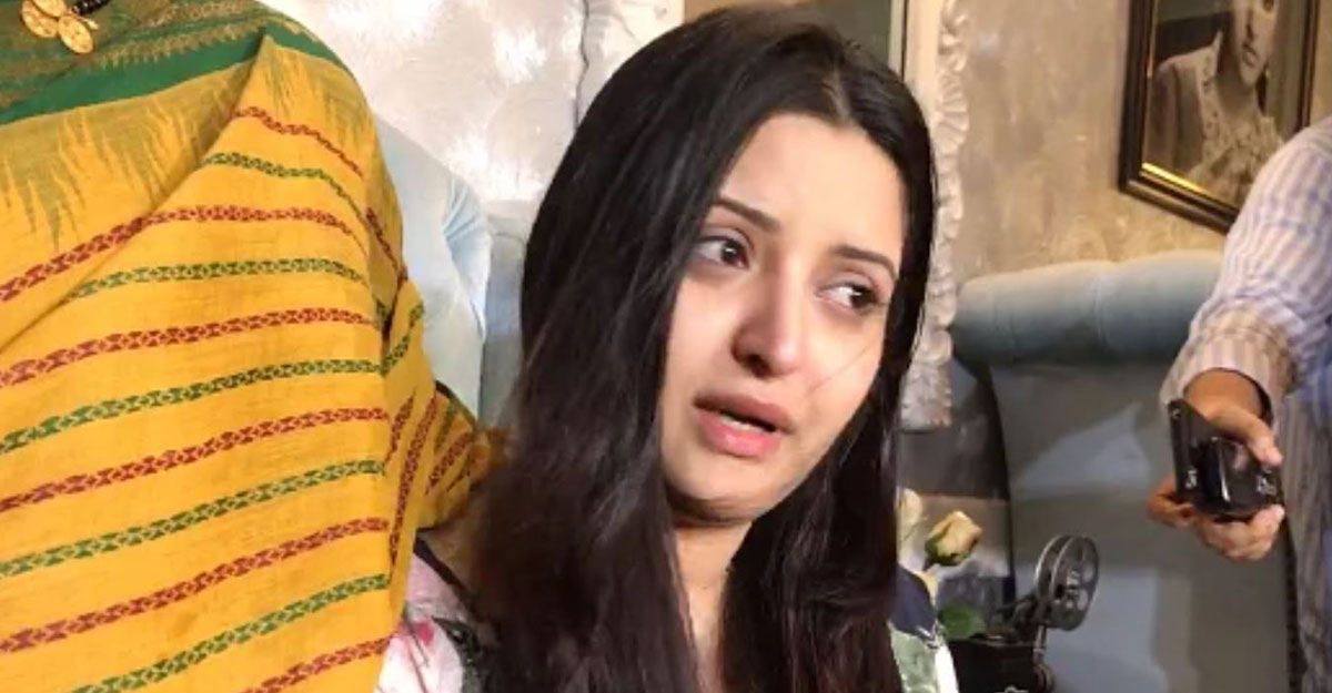 ব্যবসায়ী নাসির উদ্দিনসহ ৬ জনের বিরুদ্ধে পরীমণির মামলা