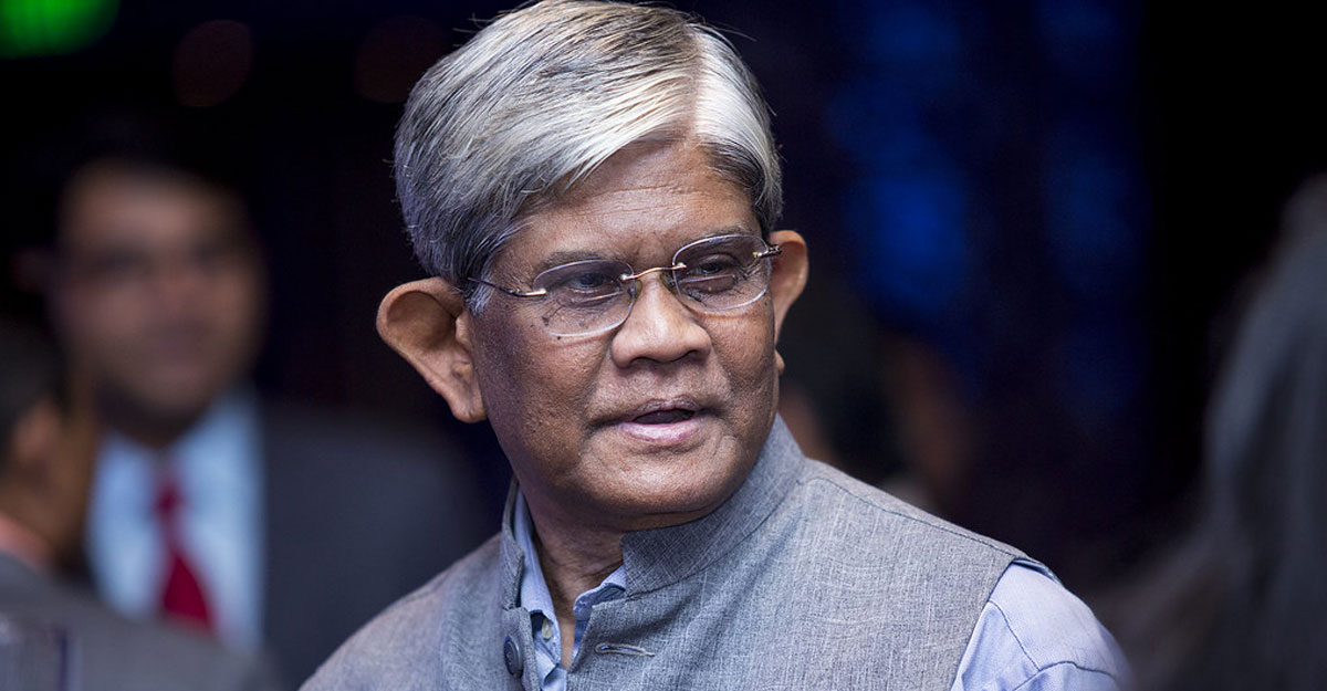 খরচের জায়গা নেই, নেই ঋণের চাপও