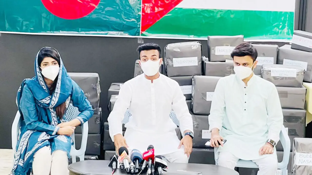 ফিলিস্তিনিদের জন্য অর্ধ কোটি টাকার ওষুধ দিলেন ফারাজ করিম