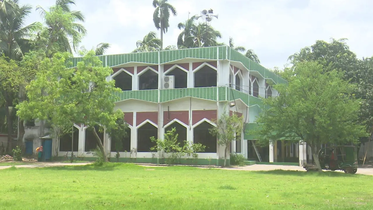 খুলনায় ঈদ জামাত কখন কোথায়