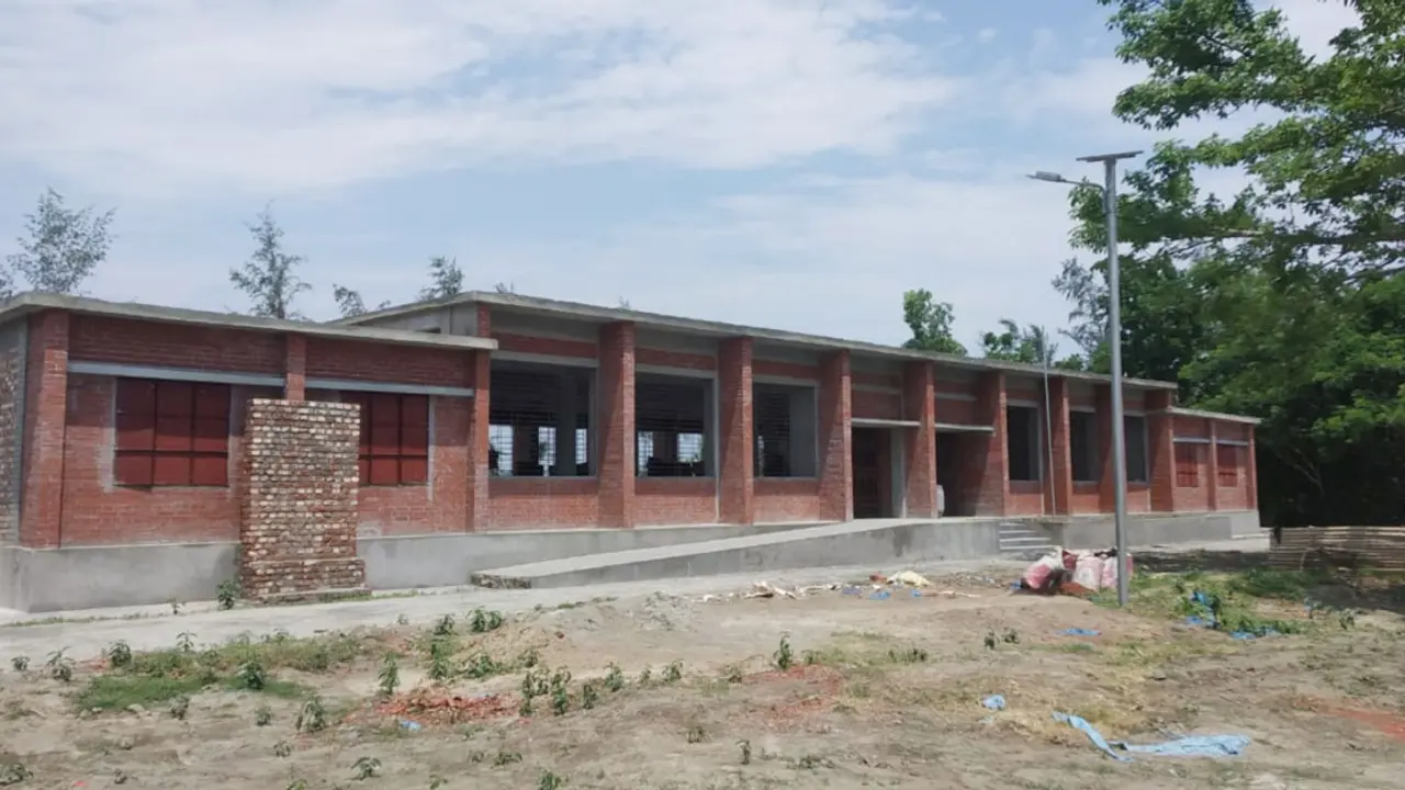 দুর্যোগে সুবর্ণচরবাসীর ভরসা মুজিব কিল্লা