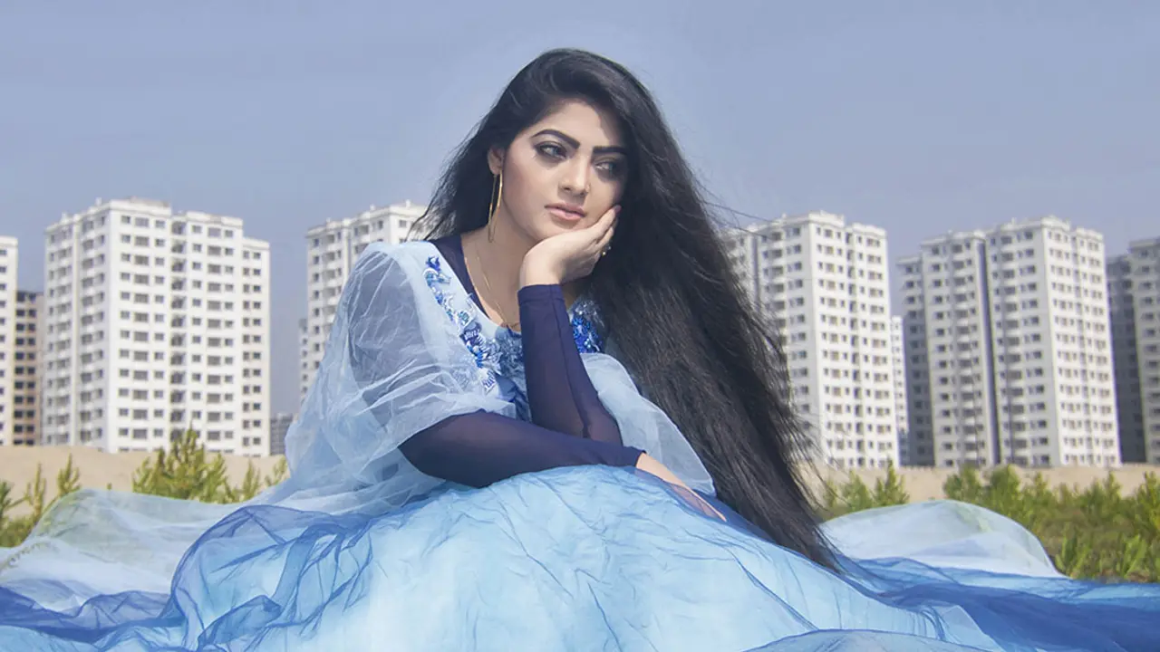 ‘প্রেমের বাঁশি’ নিয়ে আসছেন সালমা