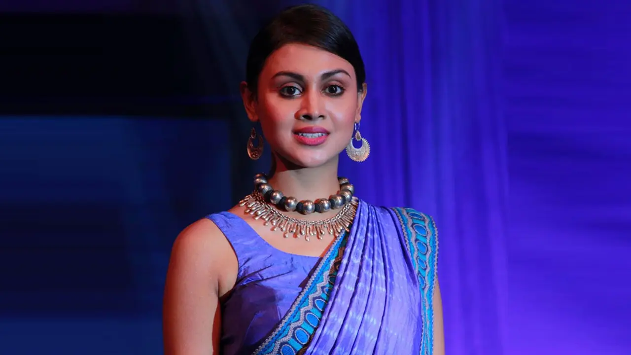 তেলেগুর পর দেশি সিনেমায় প্রধান চরিত্রে মুক্তা