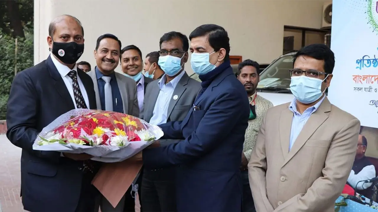 রেল সচিব হিসেবে হুমায়ুন কবীরের যোগদান