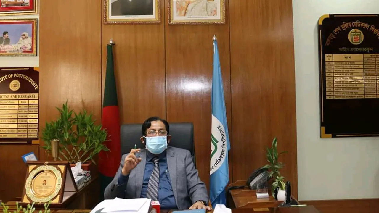 বুস্টার নিয়েও অনেকে ওমিক্রনে আক্রান্ত হচ্ছেন