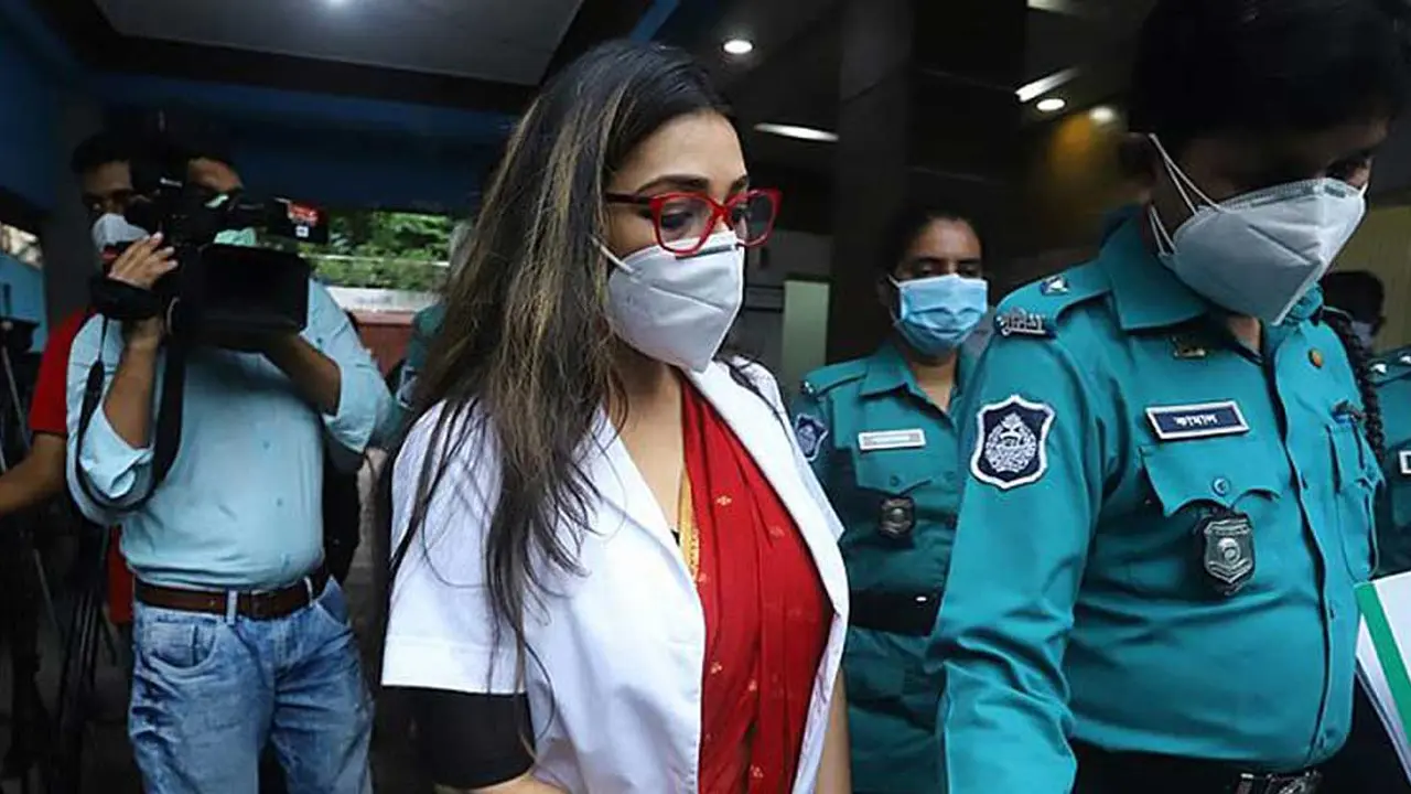 ডা. সাবরিনার জামিন নয় কেন, হাইকোর্টের রুল