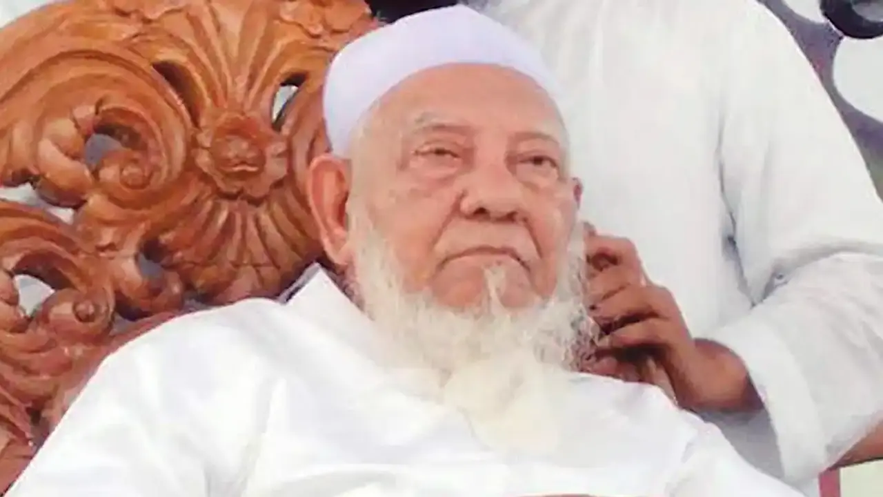 শফী হত্যা মামলায় অভিযোগপত্র গ্রহণের শুনানি পেছাল