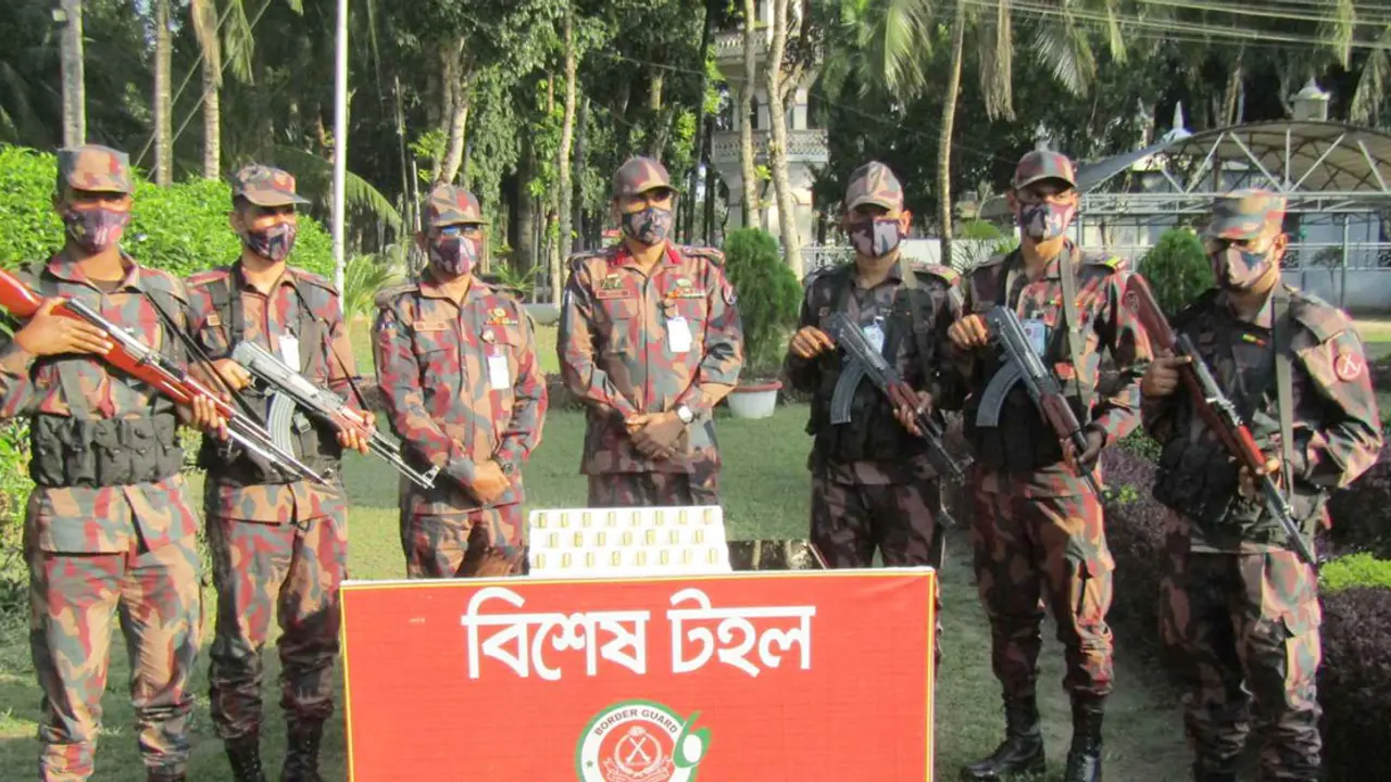 পাচারের সময় চুয়াডাঙ্গায় ২৩০ ভরি স্বর্ণ উদ্ধার