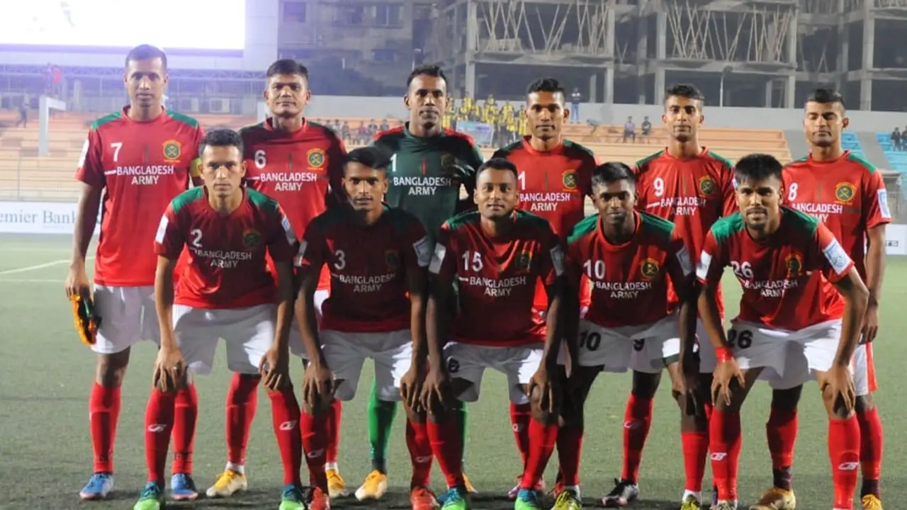 কোয়ার্টারে সেনাবাহিনী, মোহামেডানের বিদায়