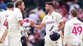 England last-wicket pair hang on to draw 4th Ashes Test