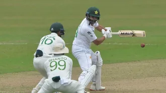 Bad light stops play after Babar, Azhar lead Pakistan’s recovery