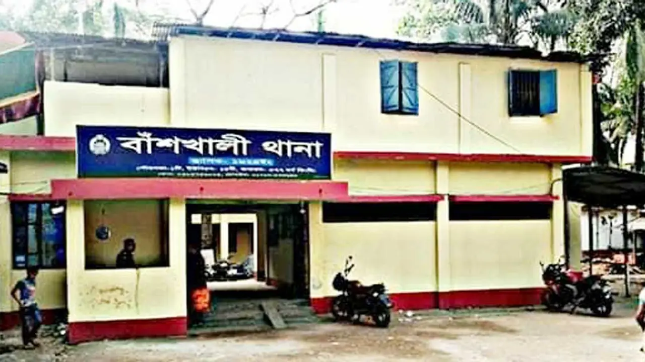 বাঁশখালীতে সংঘর্ষে চাচা-ভাতিজা নিহত