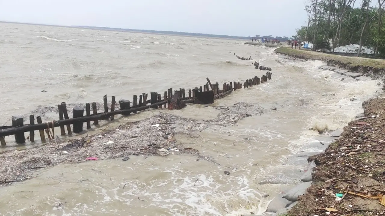 ৯০৮ প্রাণহানির ১৪ বছর, শেষ হয়নি টেকসই বেড়িবাঁধ নির্মাণ