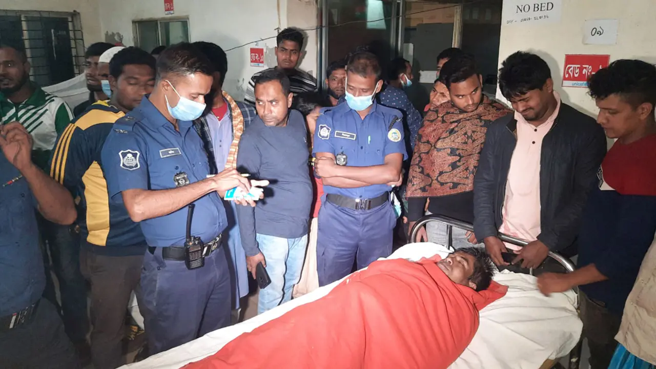 নির্বাচন থেকে প্রার্থীকে সরে যাওয়ার হুমকি, লজ্জায় বিষপান