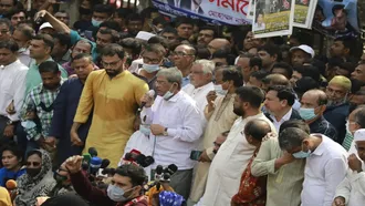 BNP to issue memorandum to DCs seeking Khaleda’s release