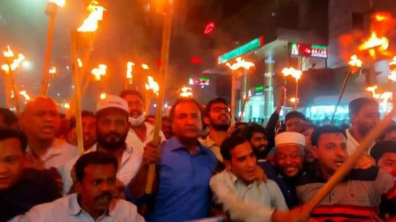 রাজধানীতে বিএনপির মশাল মিছিল