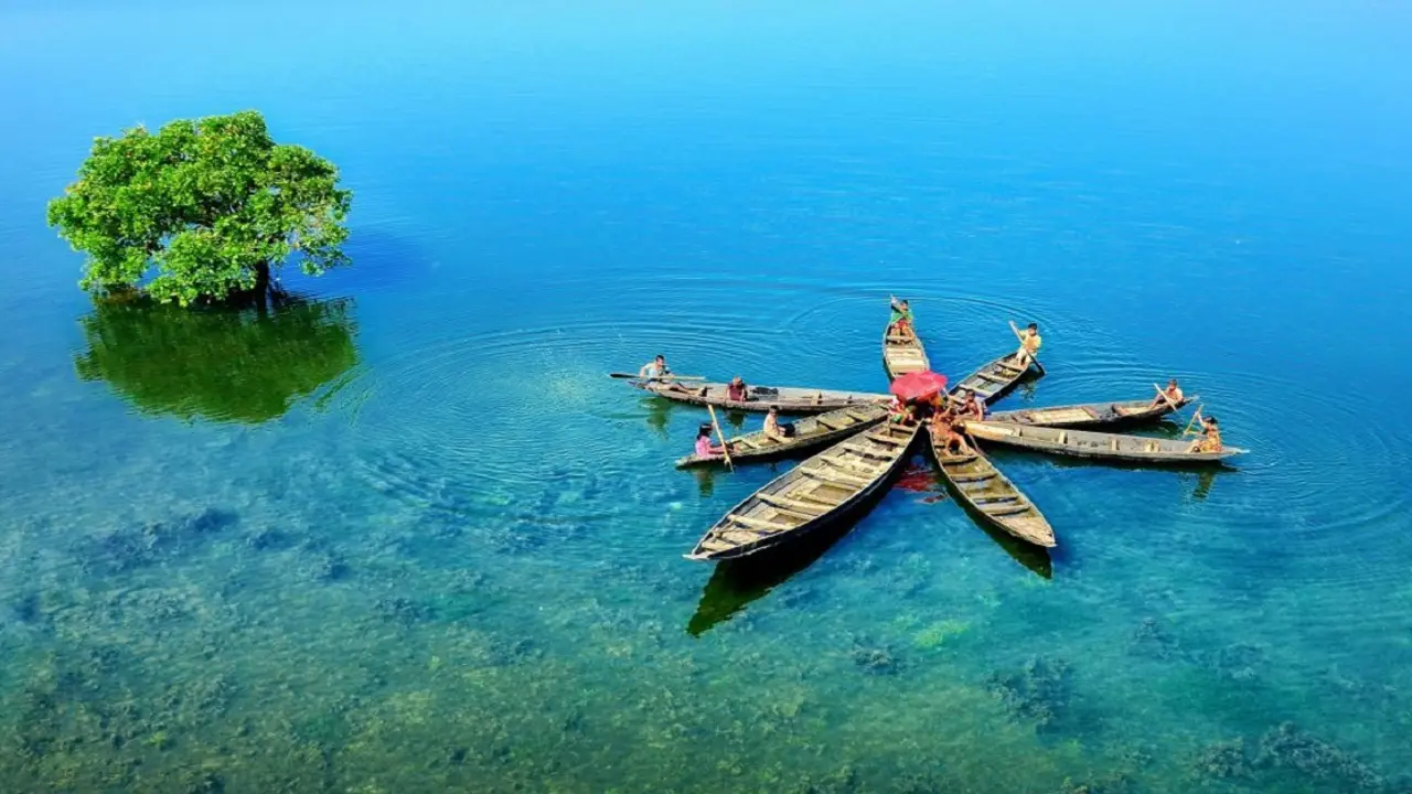 টাঙ্গুয়ার হাওর : স্বর্গীয় জলজ সৌন্দর্যের আধার